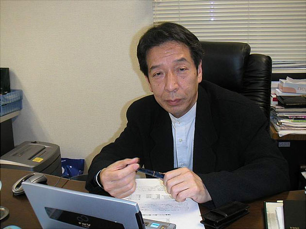 Portrait photograph of Tomohiro Nishikado